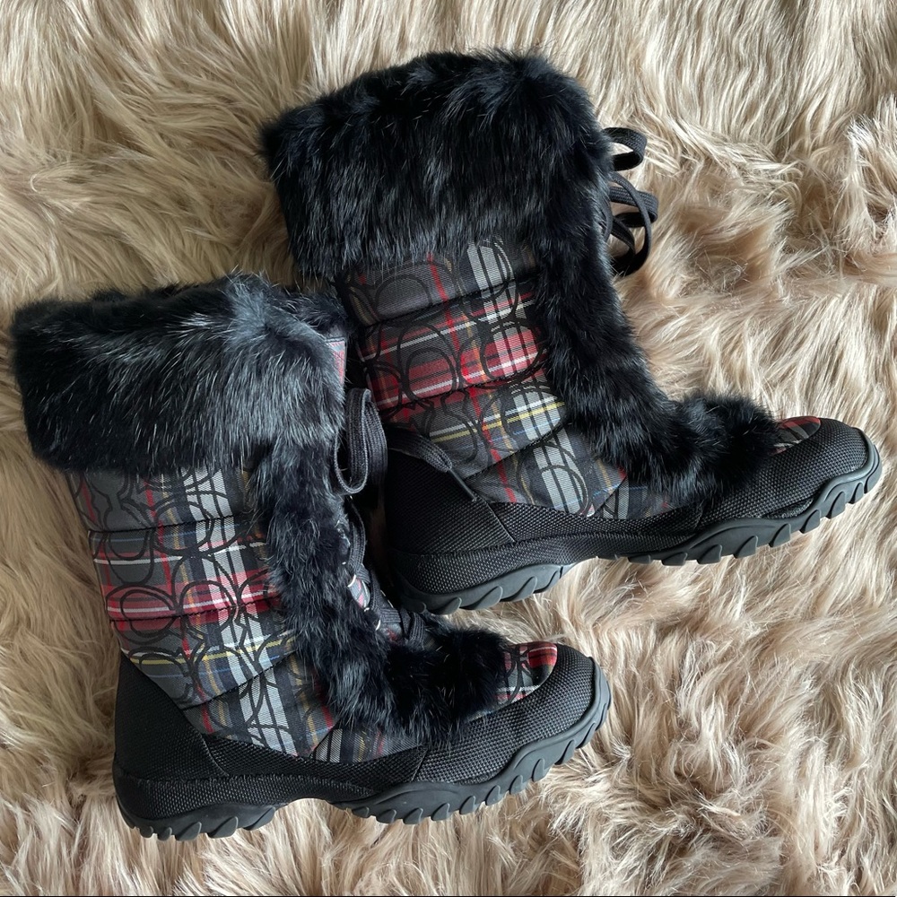 Coach Jennie Women’s boots Black and Plaid size 8